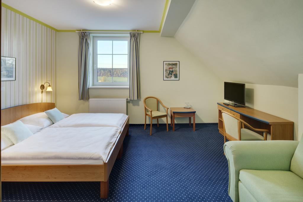 Hotel Kolonie Křivoklát Extérieur photo